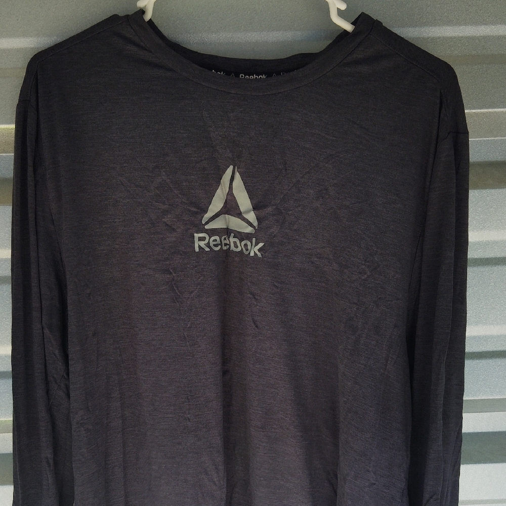 Reebok Men's Black Long Sleeve Shirt